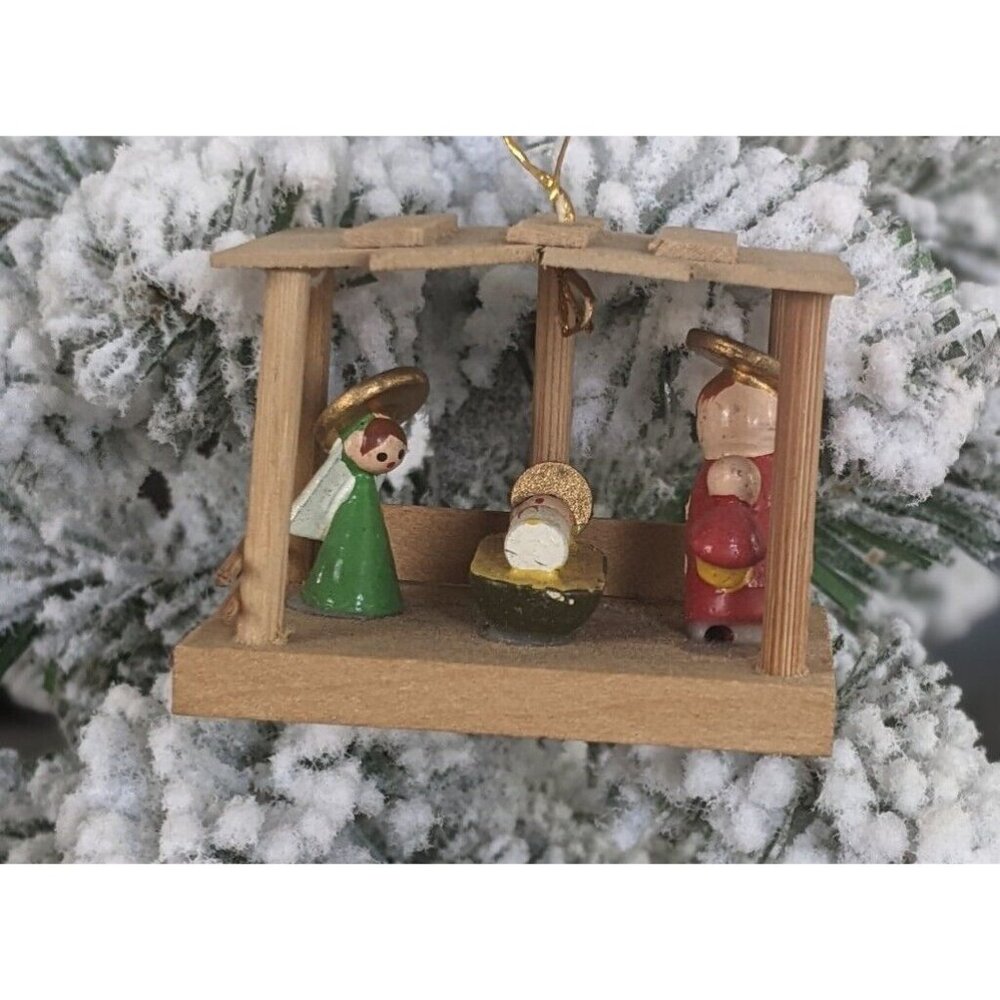 Vintage Wooden Nativity Ornament‎ Baby Jesus Mary Joseph Angel Christmas